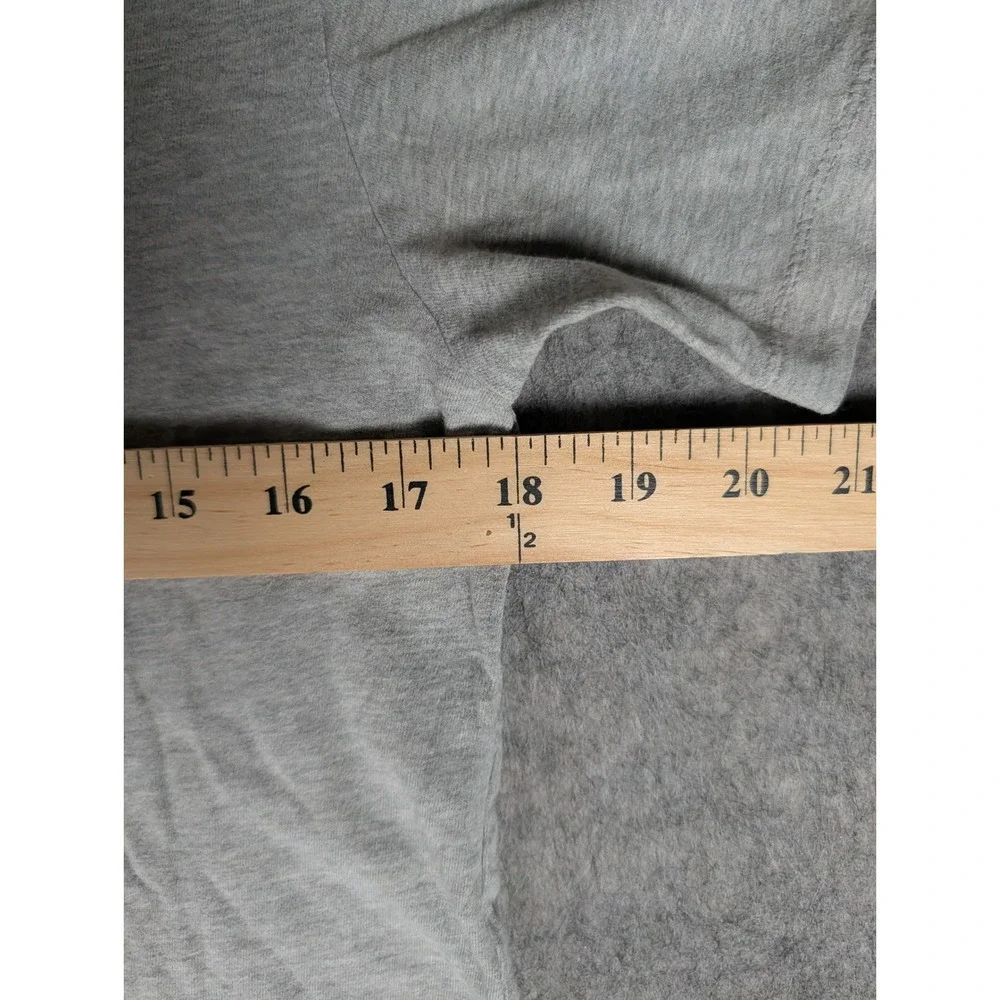 The North Face Mens Gray Box Logo Graphic Short Sleeve T-Shirt NF0A3R1G